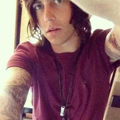 hai ya whore.