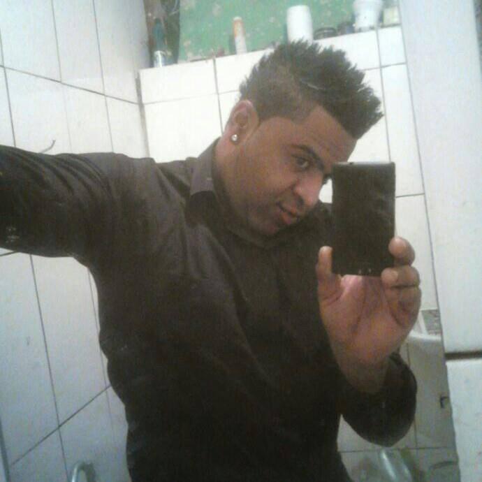 Leosuperx's profile picture. 