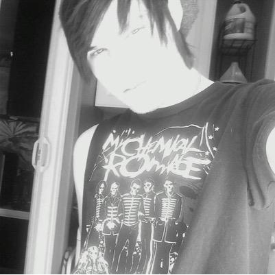 Equality for ALL | 18 | Gamer | Bands | Kik | Instagram |