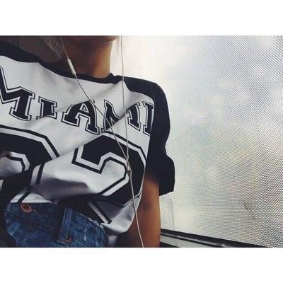 adiiii000's profile picture. 