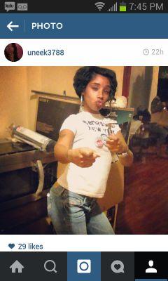 thickumms88's profile picture. professional modeling