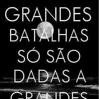 Pianista e eterna Fan do Mestre Bruce Lee. DETALHE: apaixonada pela beleza oriental!!! CDC- Bruce Lee Brasil e CDC- Brandon Lee Brasil.