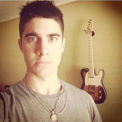 Luchooscarpitta's profile picture. Amor a los mios