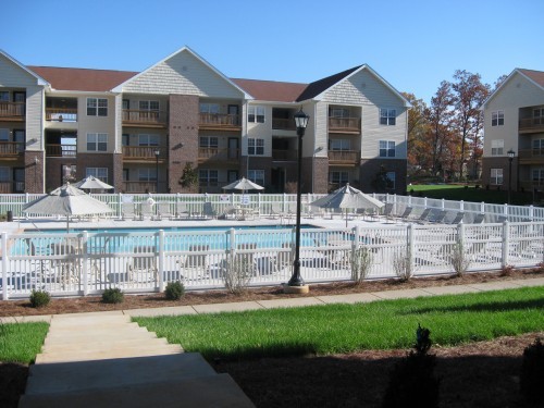 Gated luxury community, beautiful, spacious floor plans!
(931) 647-8222