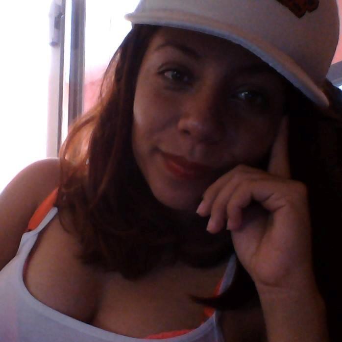 Instagram: zeelyfascinellilove