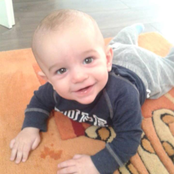 hi. My name is John Lee but I am nicknamed baby Riker. my aunt and mummy sometimes daddy run this. ♡♥♡♥ #R5