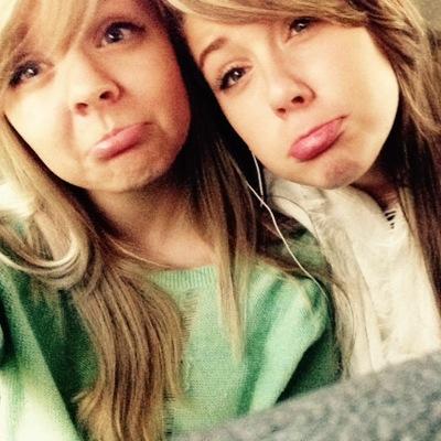 barnett_jayla's profile picture. your life, your rules.
you are the only person in charge of who you are, and who you will be.
Ima happy kinnda personn❤️