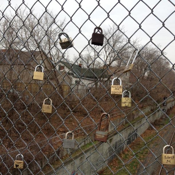 chronicling the growing number of #lovelocks appearing along fence of the train bridge on #LockeST #HamONT & maybe some other stuff too