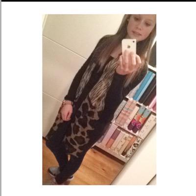 fennexx2001's profile picture. 