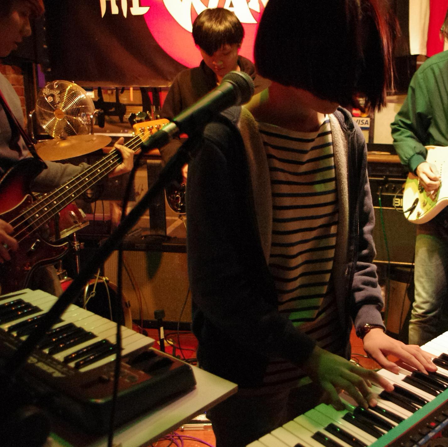 Synth & Keys on @wearethud               Synth pop, New Wave, Shoegaze. http://t.co/u1O3ODDitc https://t.co/bjAqqCd7Iu