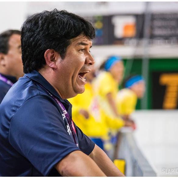 @teamhockeypatin #hockeypatin2023 CAMPEÓN DEL MUNDO Con Las Marcianitas y Sudáfrica. Como jugador en Macao. Profesor Ed Fisica UMCE. Mejor técnico 2014