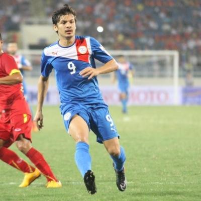 Avid supporter of Philippine Azkals | Also a fangirl | Go click that follow button now!