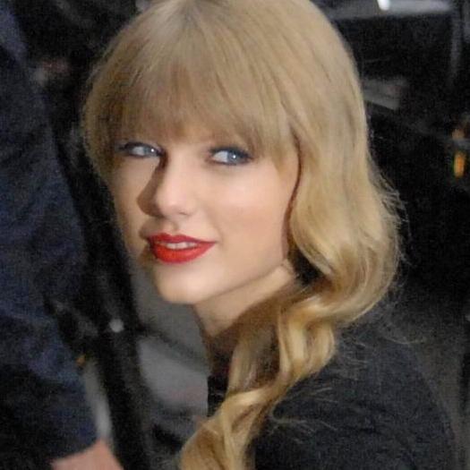 Keep you up to date on the latest Taylor Swift news and happenings!