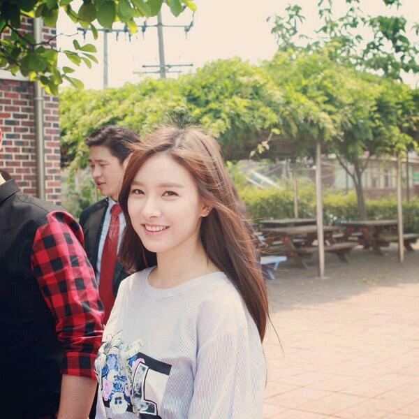 [배우 김소은's PARODY] //not the real one; @wearekingsrp D1- 86년