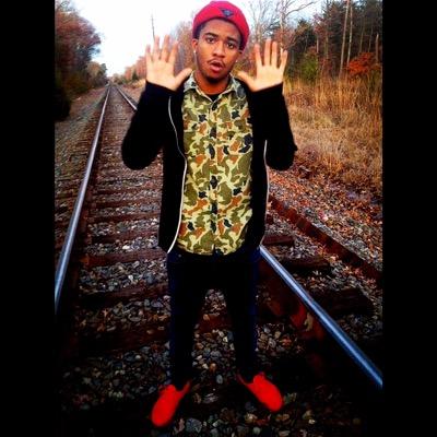 fr3nchmeister's profile picture. WE NOT THE SAME IMA CREATURE NOW !