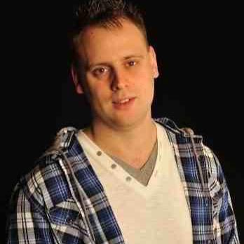 AlanLee_1986's profile picture. 