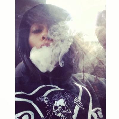 shutupandvibe16's profile picture. hømegrowninmęndö | PLUR🫶🏽✨ | Free Spirit ॐ | ♍️ | الإيجابية | II-XXII-MM | follow me & I'll follow back(: