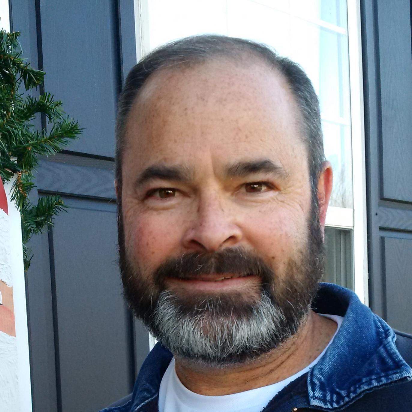 Husband, Father, Fire Fighter, Homebrewer, Biker, Pilot, half baked Guitar player, Blogger, and fan of American Pickers.