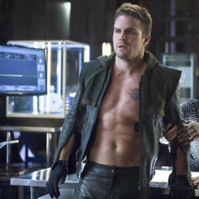 My name is Oliver Queen...After five years in hell, I have come home with only one goal...to save my city. To Starling City? I am Someone else...Something else
