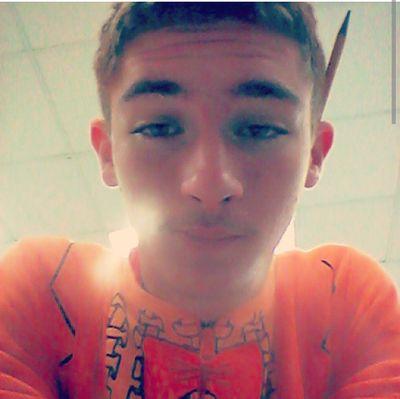 Name's Matt. Like cat but not really. Unprofessional gamer and lover of music. Add me on Xbox: Bastidon : I suck at singing but I do it anyways.