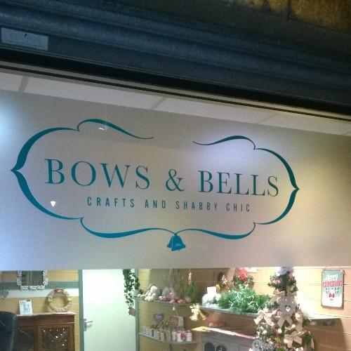 Bows and bells is a gift shop with a little difference, bespoke door wreaths for every occasion. Gifts made with love. Wide variety of quirky and shabby gifts!