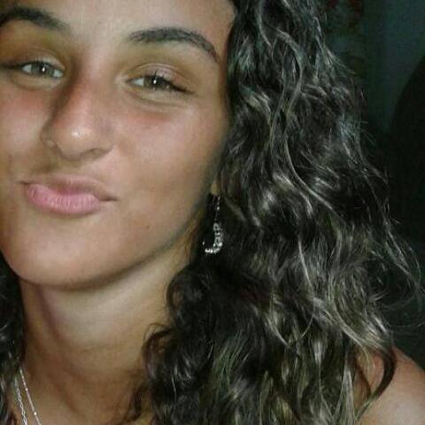 Basta ser sinceroo e desejar profundoo, você será capaaz de sacuudir o muundoo .               Filiipee Reet  ❤