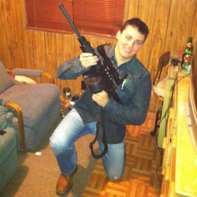 casual fuckin player.