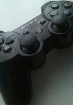 Sean bienvenidas todas las personas gamers y frikis de sevilla. En esta cuenta todos podremos estar unidos.