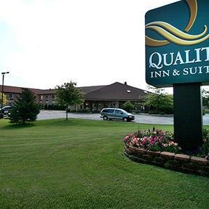 Sunprairiehotel's profile picture. We are in the business park in Sun Prairie! 608-834-9889