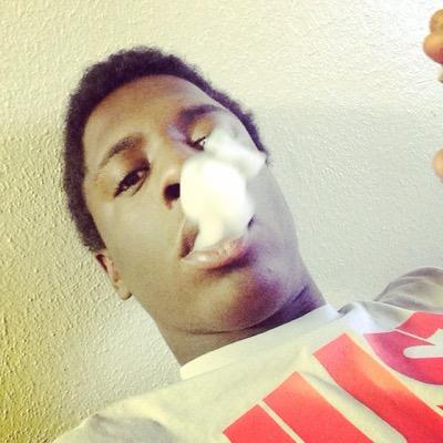 smoking big blunts  add me on fb MoB delo