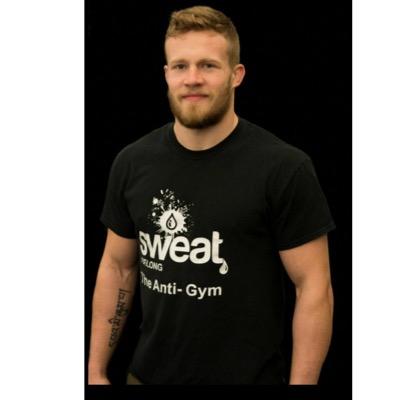 Personal Trainer from Widnes. Follow me & message me if you want to get fit #trainwithme