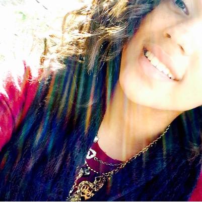 alainajohnson17's profile picture. 