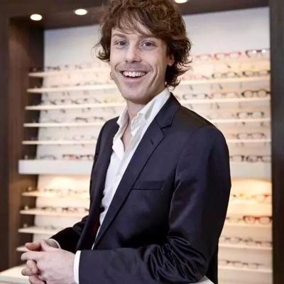 Nico Starrenburg Eigenaar van Nico Brillen & Lenzen Zwolle voor contactlenzen een bril of zonnebril op sterkte.