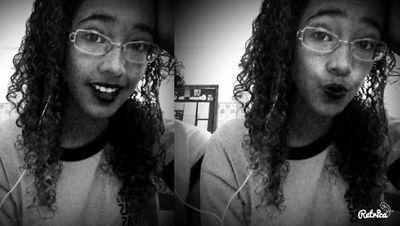 sharasantoss2's profile picture. lovatic ❤