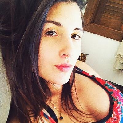 aí que está a graça de viver. Viver sem ter certeza, viver pra arriscar, pra fazer e ser feliz.