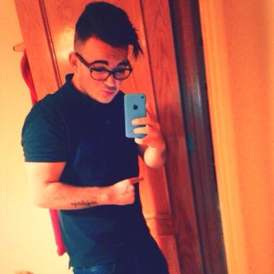 96.mejor soloo q mal acompañado. faaaabbbrrriikk♡♡♡♡♡♡♡