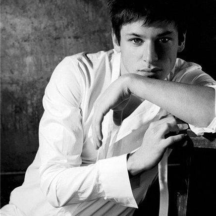 GrasLeon's profile picture. #новости #AutoFollowback #TFB