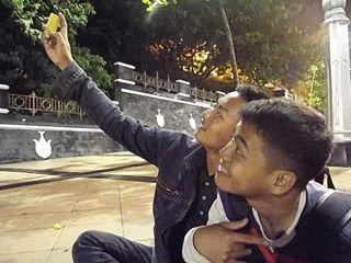 Ig : @risnd
Line : risandiningrat