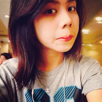 Dinomaniac. ♬ Bibliomaniac.  Musomaniac. ♪ Obsessed. ❤ Loved. † Vain.