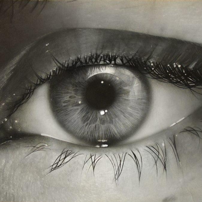 tweet or retweet interesting art news, painting, music