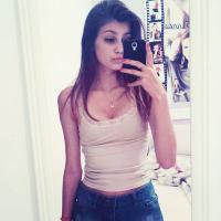 Tatinha  (@taty_32matos) 's Twitter Profile