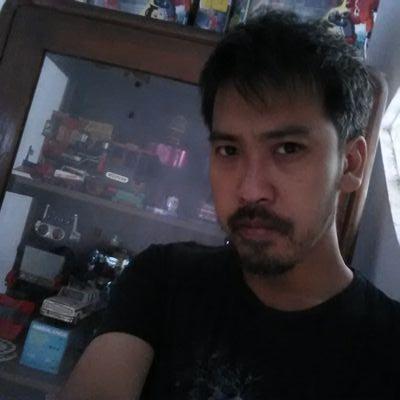 Donikrist's profile picture. pedagang keliling