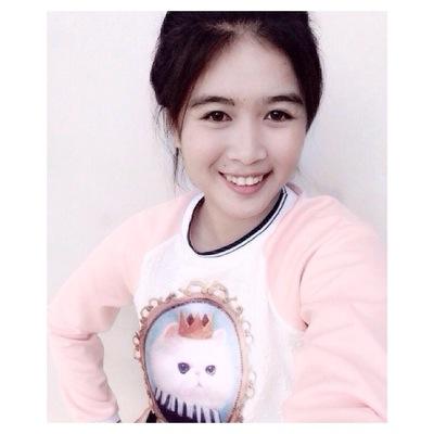 ชื่อนัทนะคะ อายุ 20 บ้าอยู่ตราด แต่เรียนอยู่จันค่ะ line-0879401640