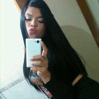 Anyisvrr's profile picture. La vida cada día te enseña algo nuevo; 
 http://t.co/jJqlFvSJ7j.