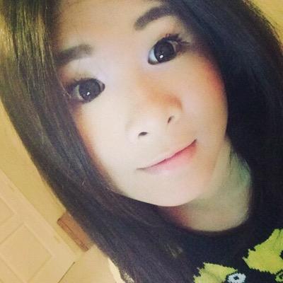 xiaobingchen's profile picture. asian girl yay