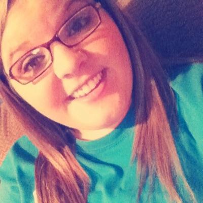 i am single looking for some hot guys to talk too !!!! i am 17 almost 18