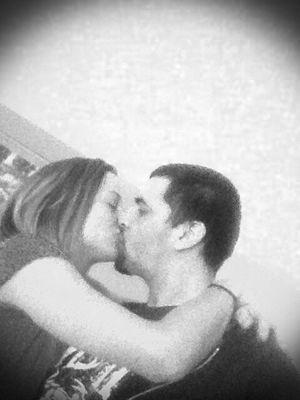im 24 with a awesome 4 year old little boy. Ive made so many mistakes the past i can go anywhere but up. i have my family and a beautiful girlfriend.
