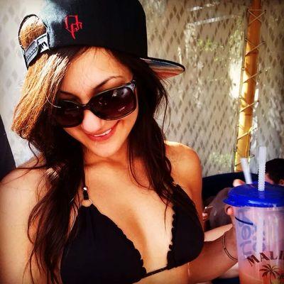 The Personal Assistant for @KaylaniAshley
I take her business calls and emails
EMAIL: CamariImperati@gmail.com
#TeamKaylani #KaylaniNation