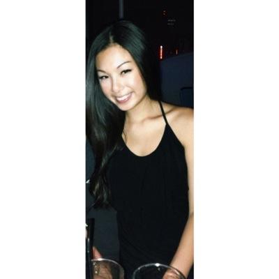 Born Singaporean. Raised Vancouver-ite, Canada. Currently residing in Hong Kong - Hotelier by day. Homecook by night xx