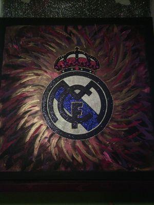 Realizo por encargo cuadros del escudo del real madrid, a tu gusto,tamaño,colores..un buen regalo para estas navidades.